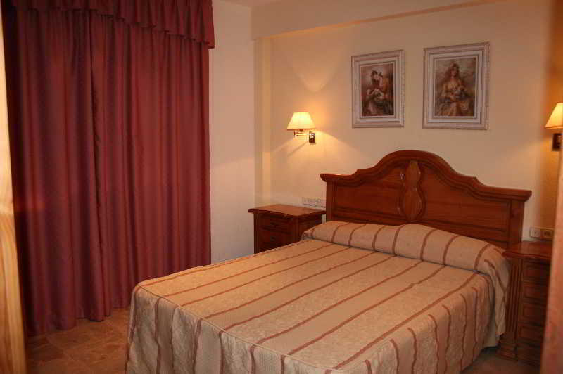 Hotel Tematico Costa Del Sol Торремолинос Экстерьер фото